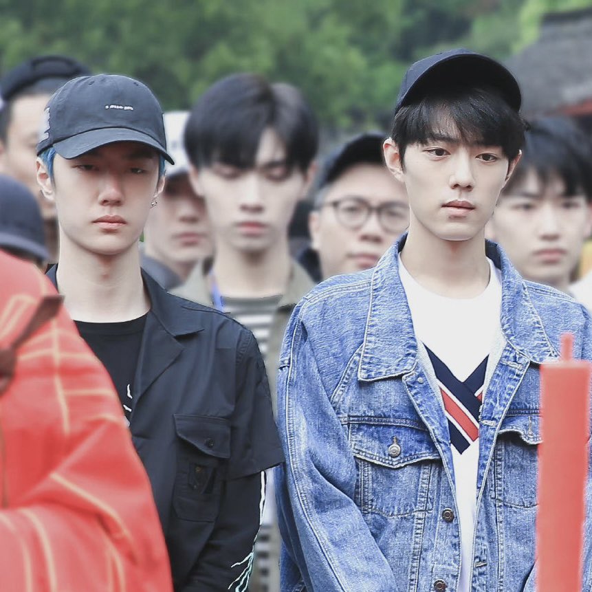 nahz_oaix's tweet photo. cql/the untamed’s behind-the-scenes of xiao zhan and wang yibo, in chronological order; a 🧵 https://t.co/7h9gyX4VVJ