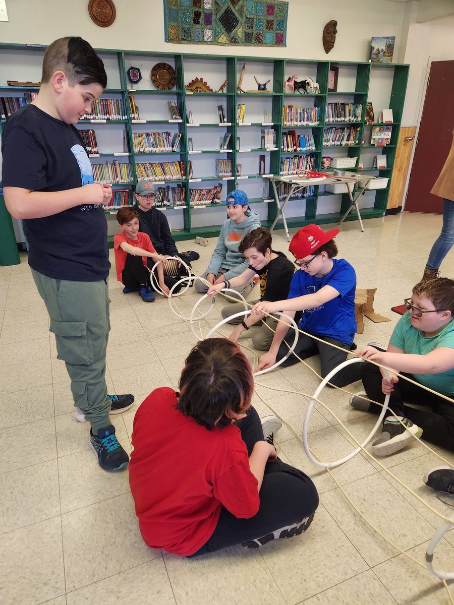 warna harris-savoury tweet media