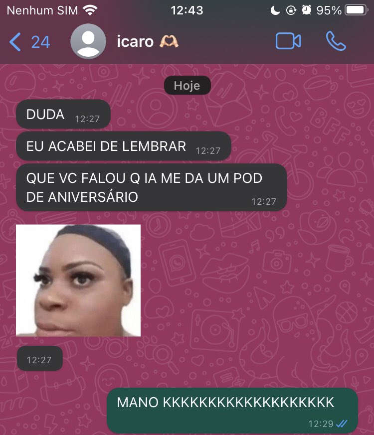 dudaa_riibeiro's tweet photo. é difícil quando a gnt ta na prova e vem um atribulado enviado do diabo @______silvaxc https://t.co/pUcuhY1A89