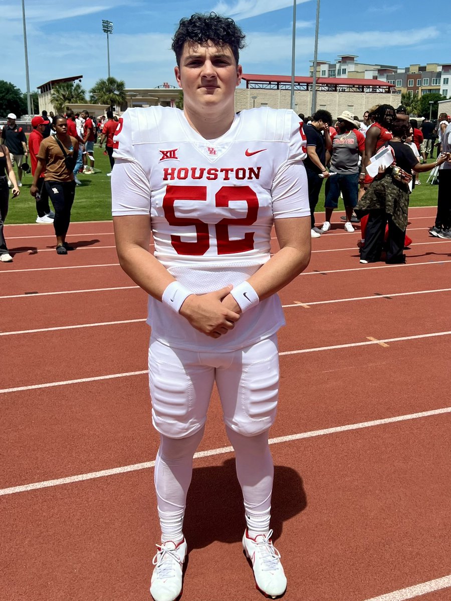 I would like to thank <a href="/UHCougarFB/">Houston Football</a> , Coach Fritz, <a href="/CoachKrysl/">Mike Krysl</a> , <a href="/CoachMCScott/">Mark Scott</a> and <a href="/C_Forestier1991/">Christopher Forestier</a> for my time here. I will be entering the transfer portal with 4 years of eligibility. I look forward to all opportunities available.
