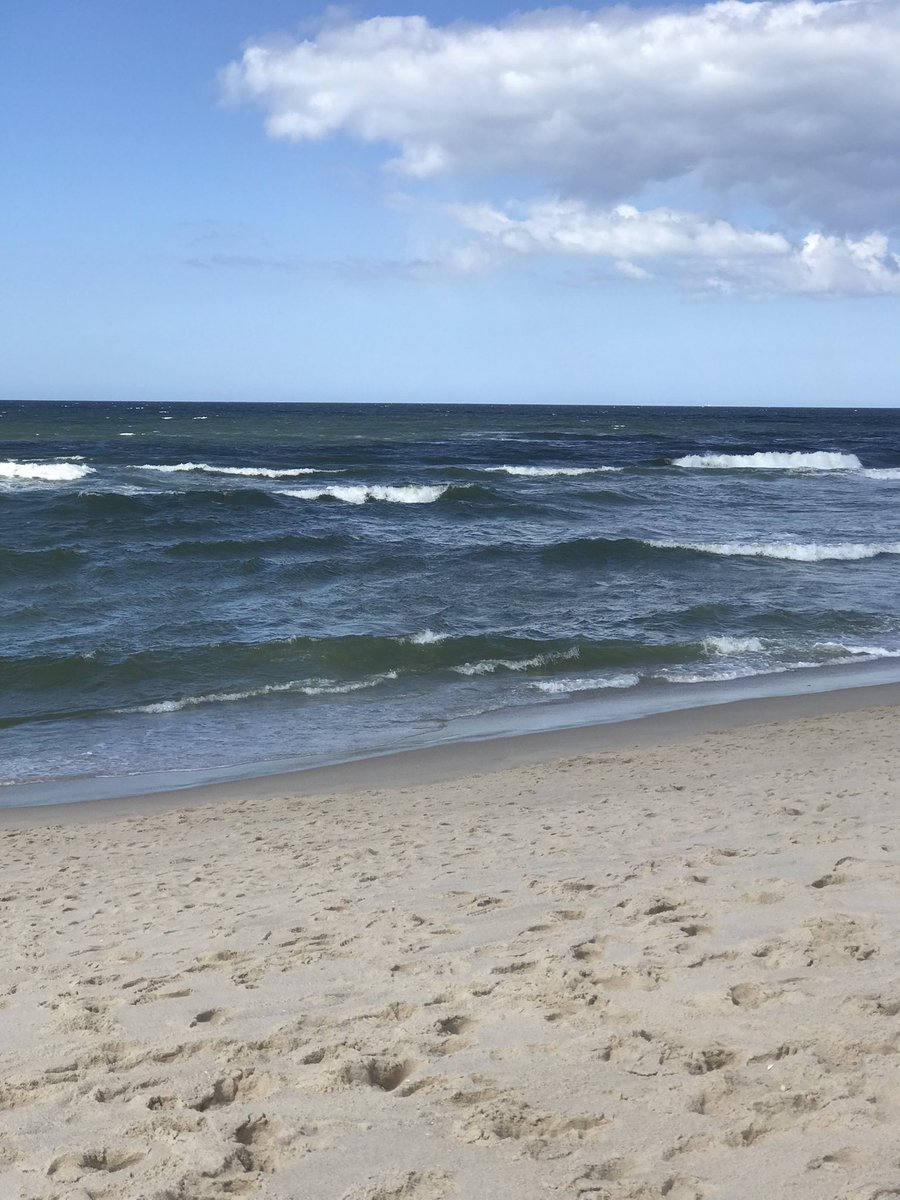 Bugünden kalan deniz kareleri, İzinliyim! Güneşli havanın tadını çıkardık ☀️ Deniz dalgaları demek huzur 🌊 #salı #tuesday #dayoff #sea