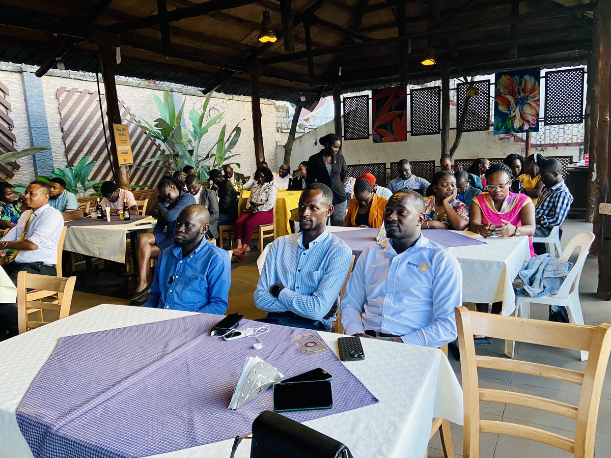 RctKlaSsese1's tweet photo. 🎊Happening now 💫
Fellowship is ongoing at Kati Kati restaurant
#SailorsCreatingHope https://t.co/QHSSX2xCXa