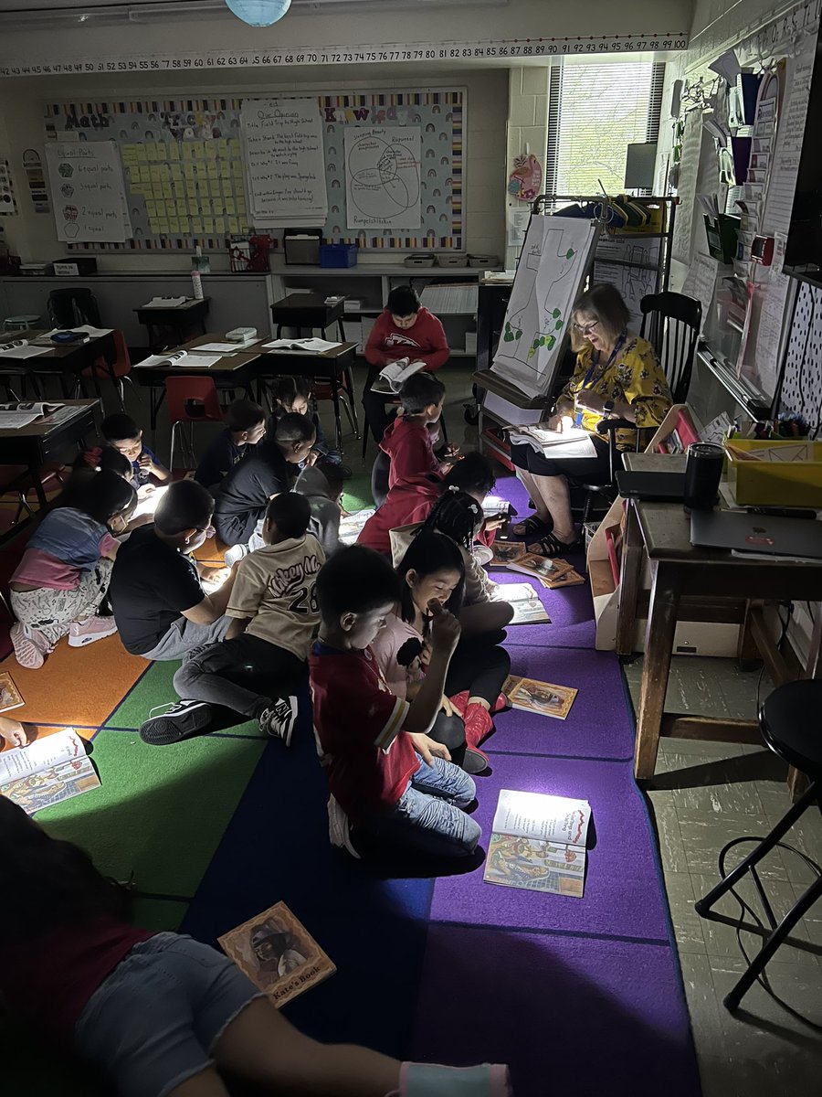 Even during a neighborhood power outage we keep things rolling here at JFK.  Flashlights, books, iPads, and old-fashioned games are keeping students engaged and comfortable. <a href="/kckschools/">Kansas City, Kansas Public Schools</a> <a href="/Mstewart_2u/">Dr. Marques Stewart</a>