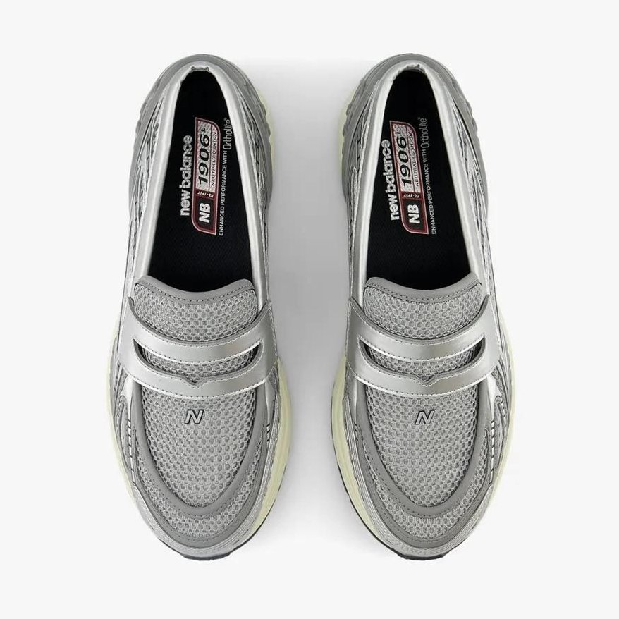 Official photos of the New Balance 1906L 'Metallic Silver' 🩶 bit.ly/4aDIE48