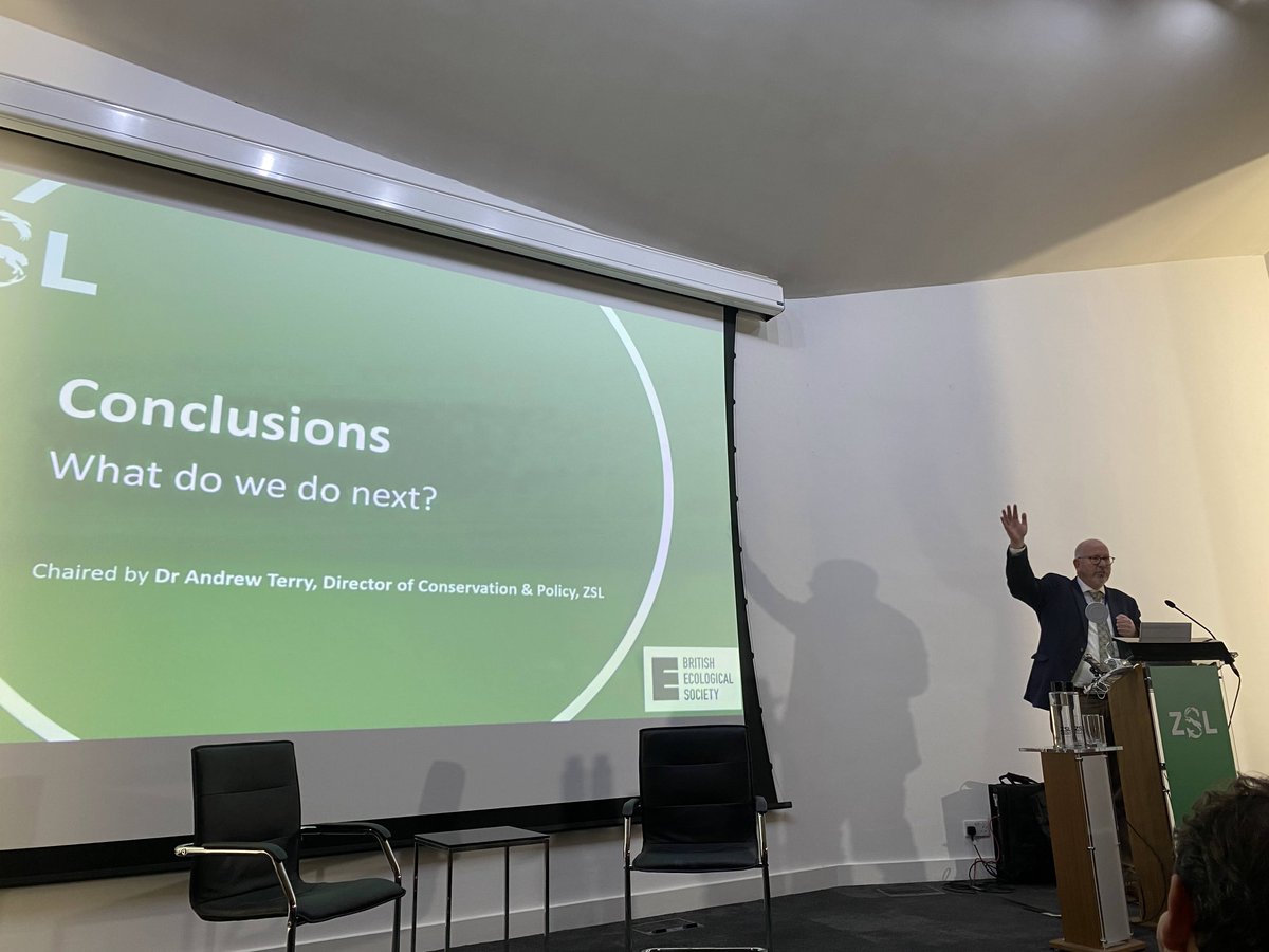 In the final talk at the #LandUseSummit, @timgbenton calls for the audience to take the conversation beyond this lecture theatre, beyond our academic community, and into communities. Governments need to know that there’s appetite for change around land use.