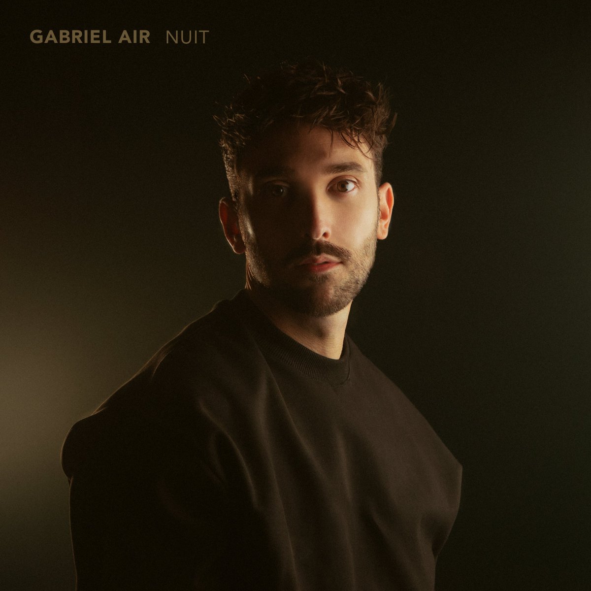 gabbintheair's tweet photo. Le 26 avril, sortira "NUIT", mon deuxième album. Je me souviens de mes appréhensions, en mars dernier, lorsque je vous faisais découvrir Le Feu Sur La Glace. Aujourd'hui, il ne m'en reste qu'une réelle excitation pour ce projet et pour  les choses qui sont entrain de se préparer. https://t.co/20jm6dXYLU