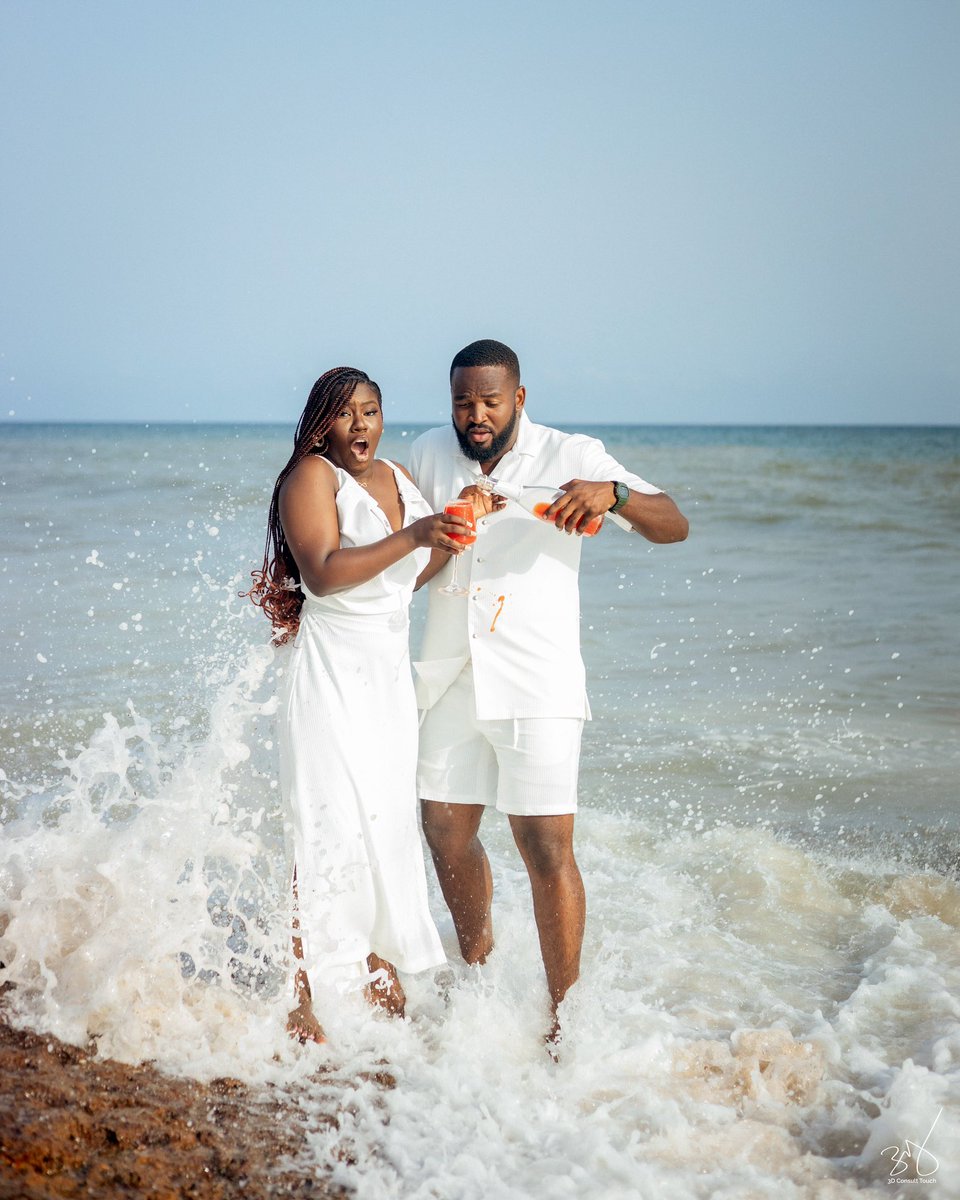 With every sip, our hearts entwined, forever and always. [Congrats Nate &amp; Flora] #FlowithNate24 🍹🤎✨

Photos: <a href="/3dconsult_touch/">3D Consult Touch</a> 
Cocktail: @legendarycocktails 
Planning: @sparksnglam 
Makeover: <a href="/luxyglam_beauty/">luxyglam_beauty</a> 

#LoveStory #Preweddingphoto