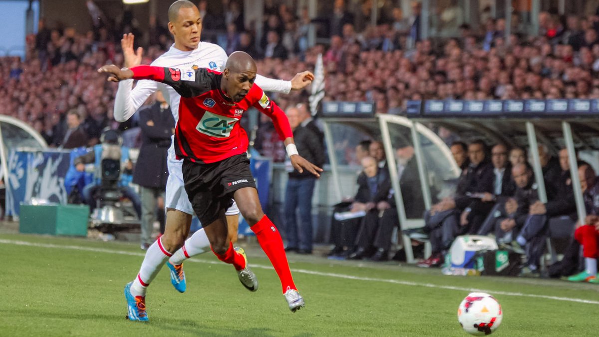 10 ans après, toujours les mêmes frissons ❤️‍🔥🖤

🔙 Dans un Roudourou plein comme un oeuf, 𝗘𝗻 𝗔𝘃𝗮𝗻𝘁 s'offrait une place au Stade de France en s'imposant face à l'<a href="/AS_Monaco/">AS Monaco 🇲🇨</a> (3-1, a.p.) 🔥

⚽️ : <a href="/MustYatabare9/">Mustapha Yatabaré</a> (x2) et 𝗙𝗮𝘁𝗶𝗵 𝗔𝘁𝗶𝗸

#TeamEAG #WarRaok