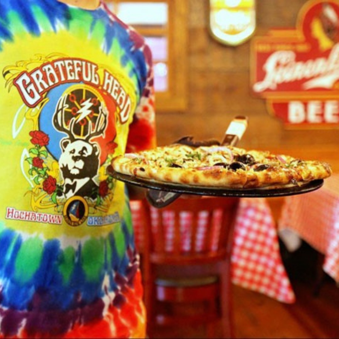 gratefulheadpza's tweet photo. Craving a slice of paradise? Dive into the cheesy goodness at Grateful Head Pizza! 🌟🍕 Discover your new favorite flavor in the heart of Hochatown. #PizzaParadise #GratefulHeadExperience

Join our E-Club to keep in touch: https://t.co/U4uGWnmPq4 https://t.co/IkDLRgkOHm