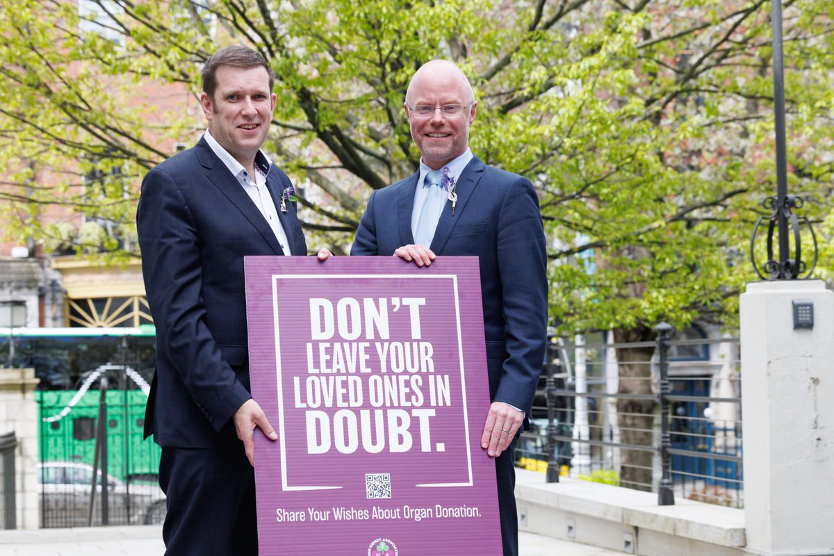 Great to meet with Minister for Health @DonnellyStephen today as he launched Organ Donor Awareness Week 2024.  “Each decision to donate organs is a precious gift, offering hope and a second chance at life for those in need.” @IrishKidneyAs