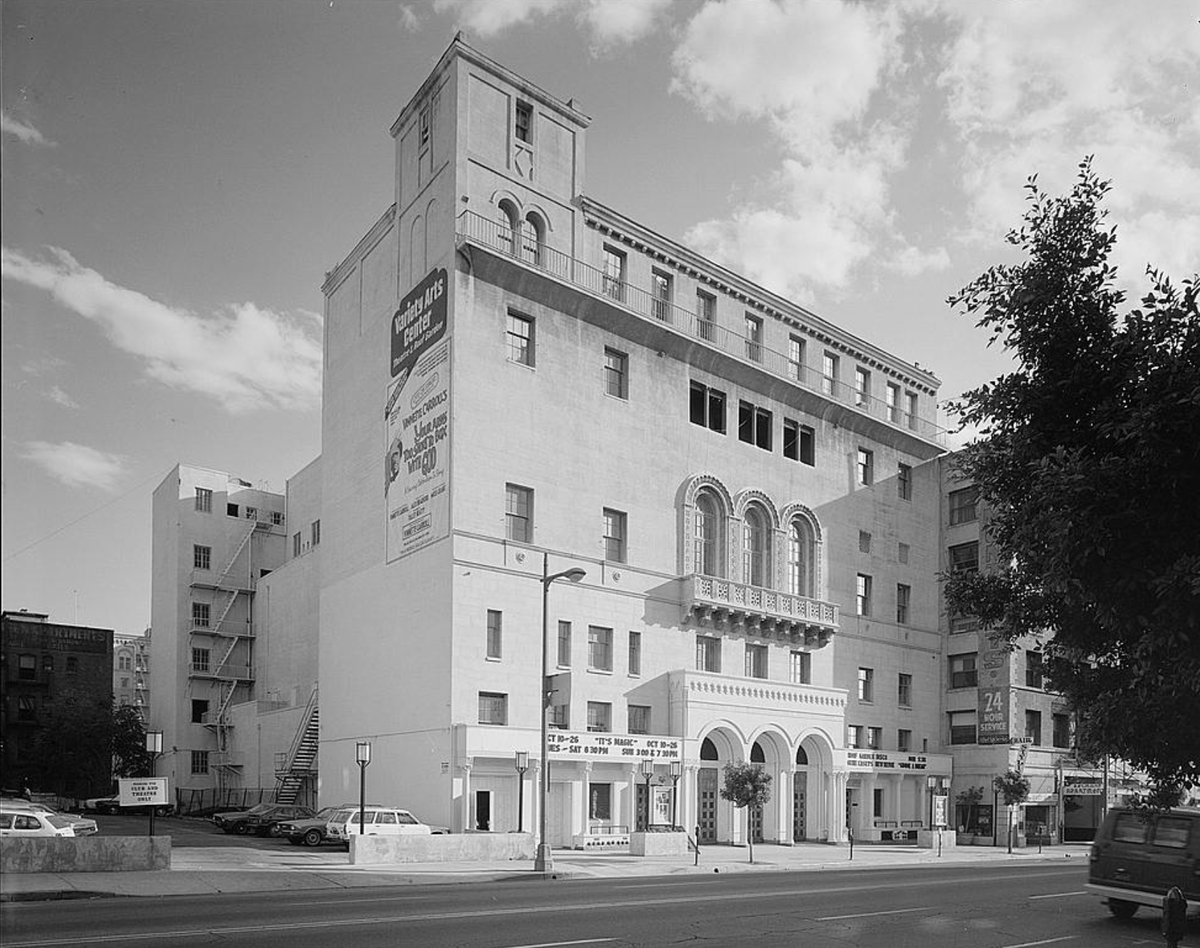 Apr 16, 1891: Established by Caroline Severance, the Friday Morning Club opened #OTD in the Hollenbeck Hotel. In 1924, the popular women's club opened its new bldg at 9th & Figueroa in #DTLA (now the Variety Arts Center). @LibraryCongress: loc.gov/pictures/item/… #womenshistory