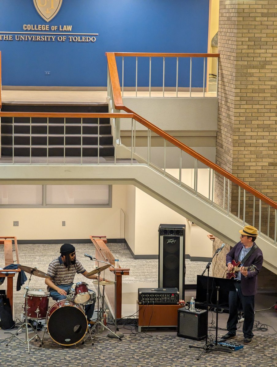 Geoffrey Rapp tweet media