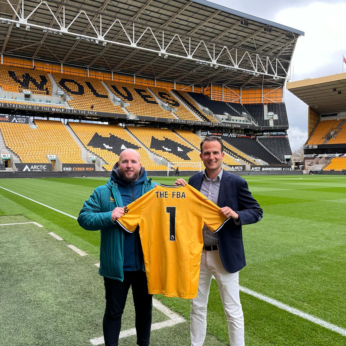 OFFICIAL | We're pleased to welcome Premier League club @Wolves as our newest Partner! ⚽🤝🐺 Full scope of our collaboration: bit.ly/43ZlMJK #FootballBusiness #TheFBA #CareerDevelopment