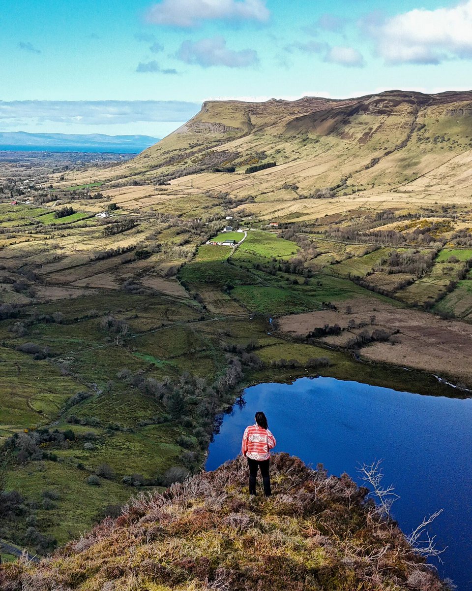 It's easy to get lost in the beauty of #IrelandsHiddenHeartlands 😍 Save these 3 trails for the next time you visit 🥾 📍Beara Breifne Way 📍The Leitrim Way 📍 The Miner's Way & Historical Trail What trail would you add to the list? 💬 📸 emmas_footprints[IG] #KeepDiscovering