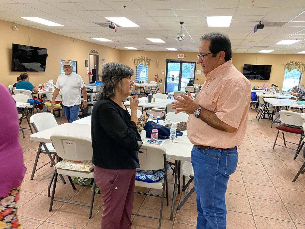 BeevilleISD's tweet image. Superintendent Travis Fanning made a stop at La Amistad to discuss #Bond24. 

#BEEtheKICK #BEEInformed #GoTrojans