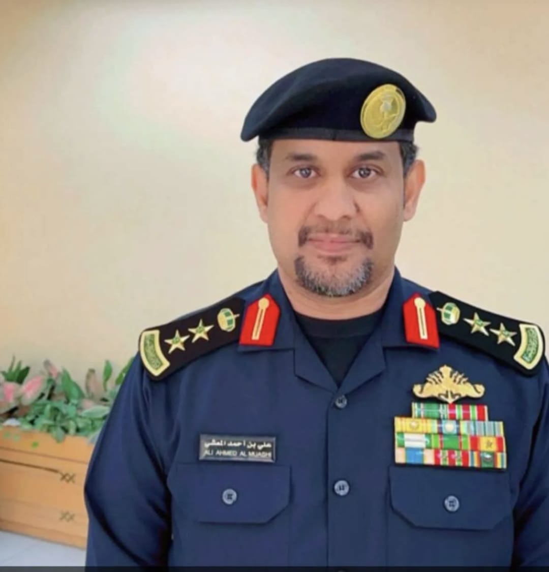 alosami01's tweet photo. نُبارك ونهنئ علي بن أحمد يوسف المعشي صدور الموافقة الملكية الكريمة بترقيته إلى رتبة عقيد ، راجين له مزيداً من التقدم والنجاح .. https://t.co/Jmr8EWpGTa