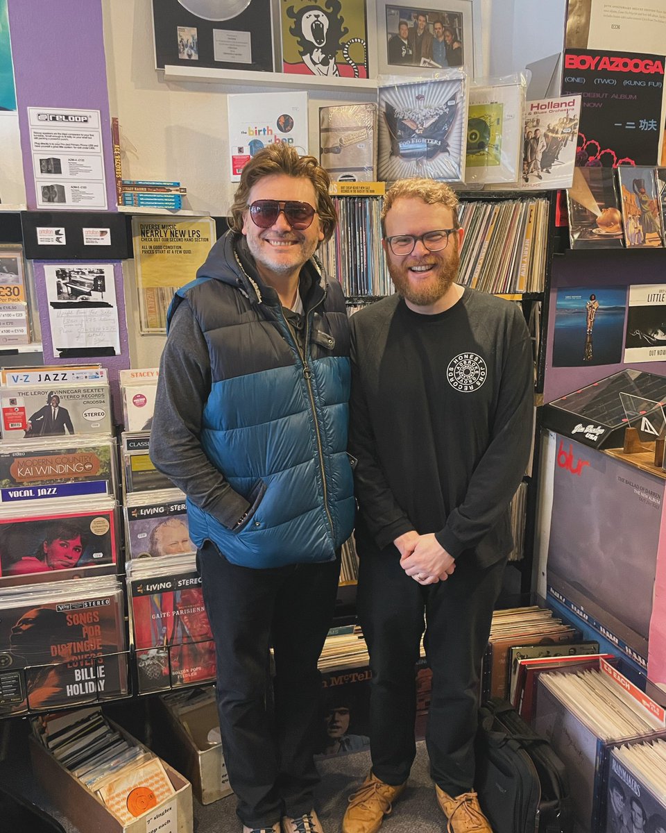 it’s a Nicky Wire at <a href="/diversevinyl/">Diverse Vinyl</a> special  from 6pm on <a href="/bbc6music/">BBC Radio 6 Music</a> today ahead of Record Store Day #RSD24 <a href="/Manics/">Manic Street Preachers</a>