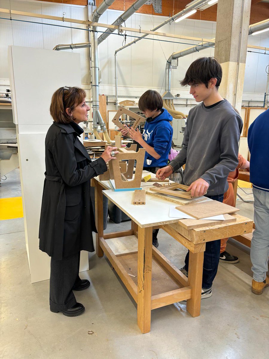 Réunion des chefs d’établissements du cambresis avec la rectrice de l’académie de Lille, Valérie CABUIL, Olivier COTTET #DASEN59 et Clarisse STEIN, DAASEN, au LP Blériot de #Cambrai . Rencontre de la #classeengagee . #engagement #savoirsfondamentaux #decouvertedesmetiers @AcLille