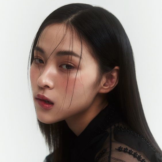 Koreaboo's tweet photo. Happy Birthday to ITZY's magnificant all-rounder, Ryujin! 🎂
You are everything that we aspire to be; strong, powerful and kind. Your talent never goes unnoticed and we are so grateful that we get to witness your true greatness everyday. Thank you for being our inspiration, and you deserve the world. We love you! 💛
ALL ROUNDER RYUJIN DAY
#AprilPrincessRYUJINDay #어느날보다_빛날_류진이의_하루