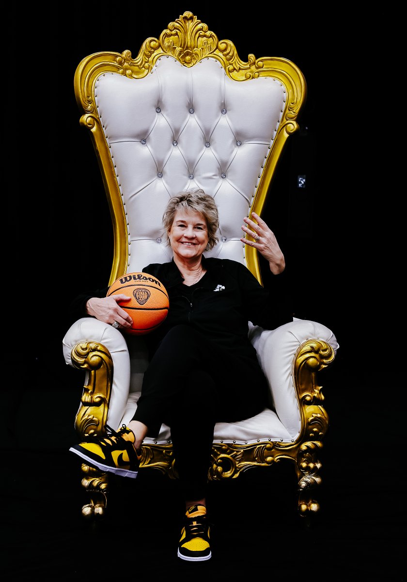 Iowa Women's Basketball tweet media