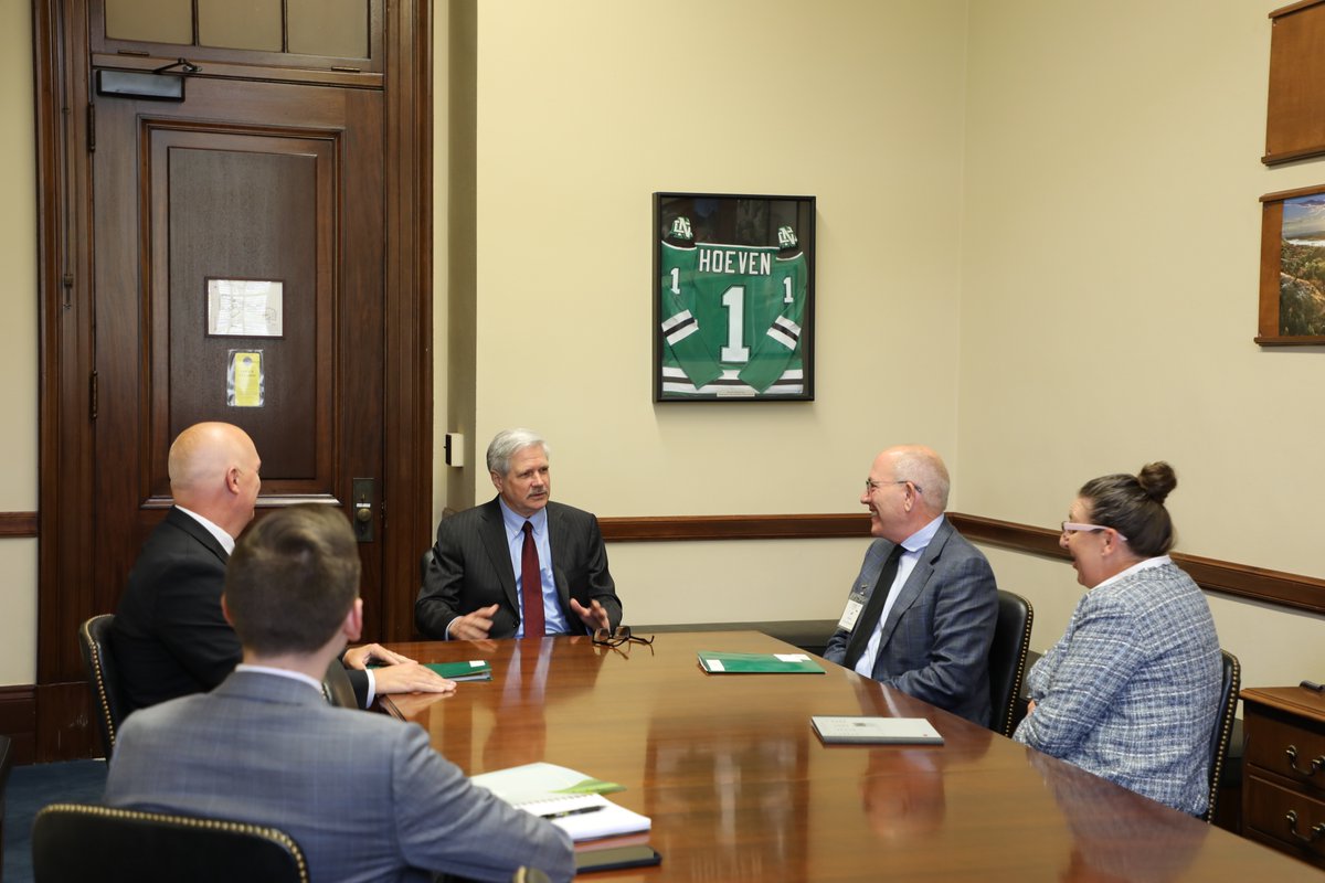 Crop insurance is a vital risk management tool for North Dakota’s farmers. Had a great discussion with @CIRBdc about ensuring our producers have access to the tools they need to feed and fuel the world.