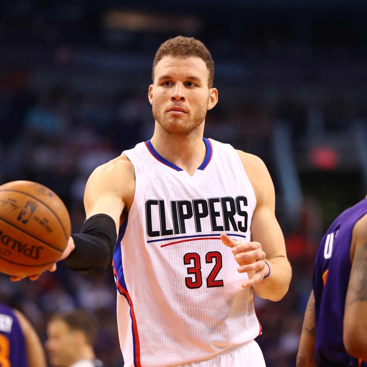 Um dos maiores jogadores da história do CLIPPERS, Blake Griffin está se aposentando do basquete! Blake foi novato do ano, mudou a cultura da franquia e nos colocou no MAPA! Thank you, Griffin! #ClipperNation