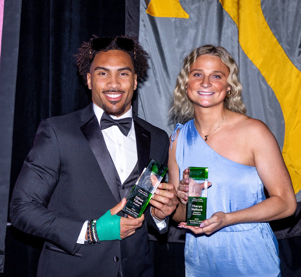 A big congrats to the 2024 Office of the Provost Award winners, Theryn Hallock and Dillon Tatum, for their outstanding involvement in the community, strong leadership abilities, and high academic performance!🏆 #GoGreen