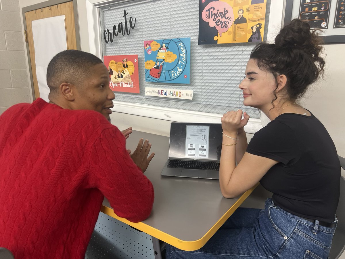 iTechTeachLearn's tweet image. DTE students present their Canva prototypes to Euphoric Doughnuts owner, Cameron, to receive feedback and determine our next steps. We are excited to continue using Design Thinking to help! #designthinking #prototypes
