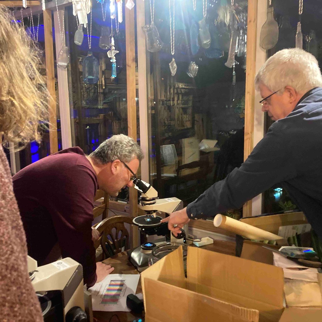 Discovering42 tweet media