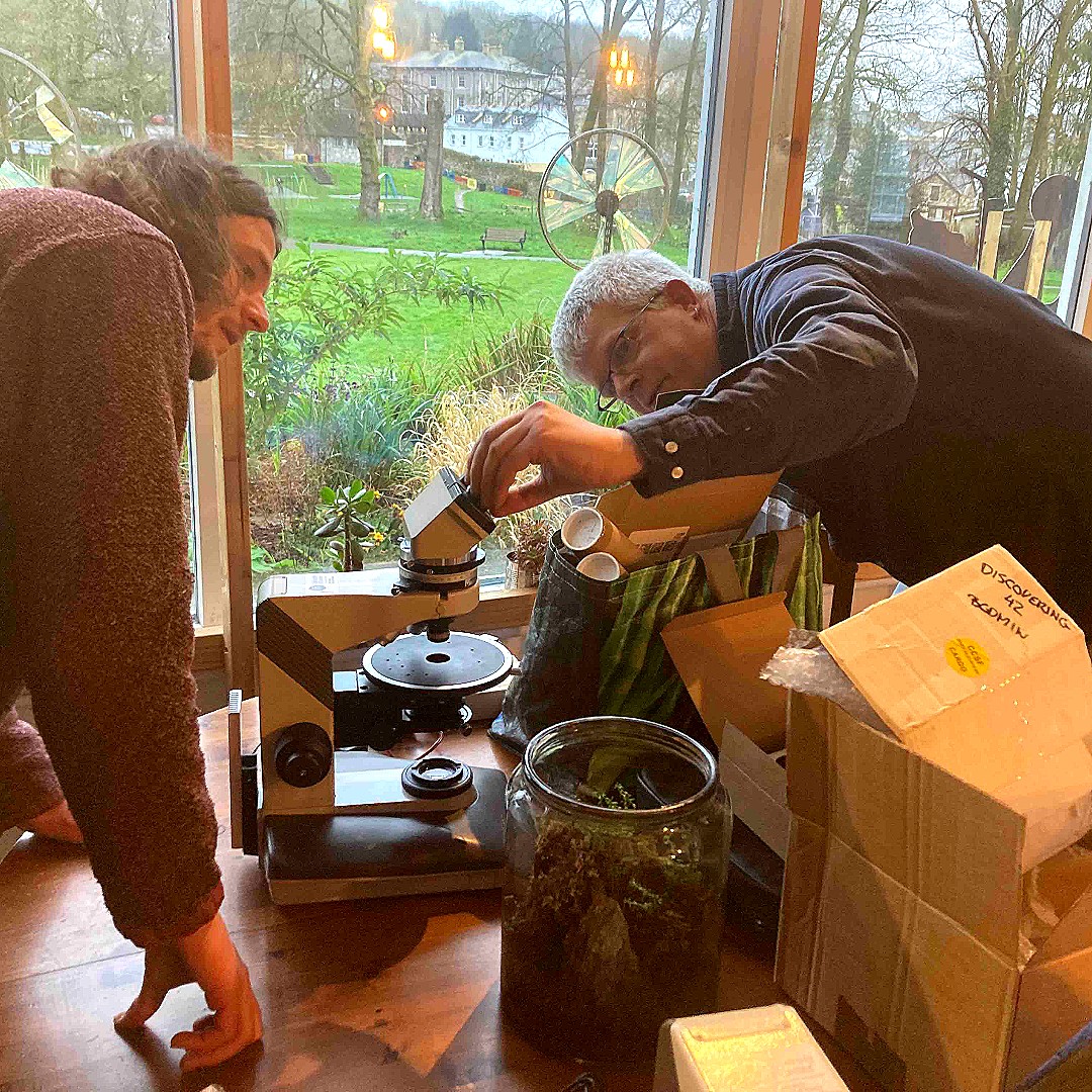 Discovering42 tweet media