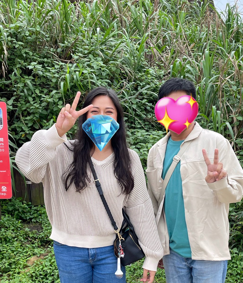 me and my favorite carat recreating this Vernon carat encounter in taiwan ✨💎 
#CSD #CaratSelcaDay

📍Yehliu Geopark