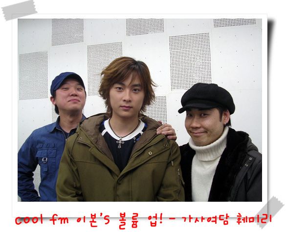 nhouohn's tweet photo. 2004.00.00
이본의 볼륨을 높여요 -가사여담-

#민경훈 #버즈 https://t.co/nqCl2f1fui