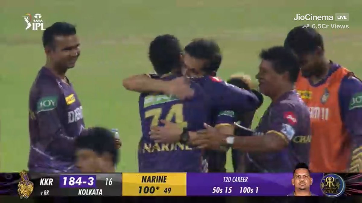 Sunil Narine is the only person who can put a smile on Gautam Gambhir’s face. #KKRvRR