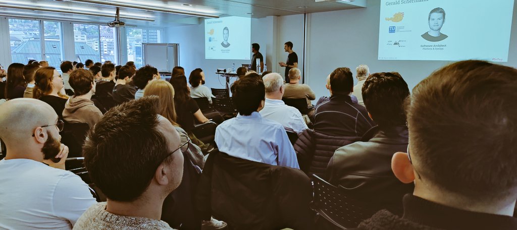 And we kick off a full <a href="/azurezurich/">Azure Zürich UG</a> #usergroup #meetup with <a href="/oli_girard/">Olivier Girard </a> &amp; <a href="/sh3llcat/">Gerald Schermann</a> who share the cloud journey of <a href="/Galaxus/">Galaxus</a>, Switzerlands largest online retailer!