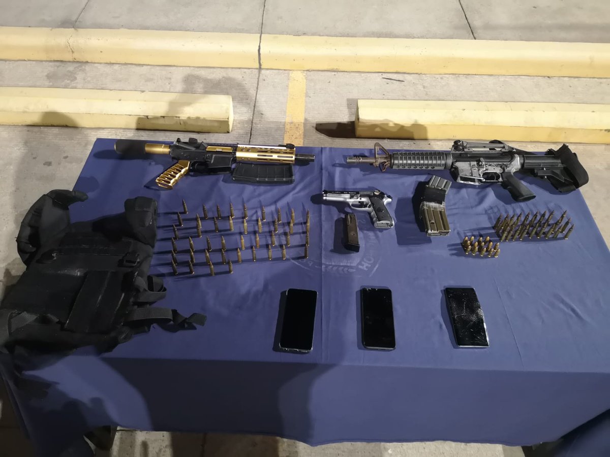 STNHonduras's tweet image. #STNinforma | En poder de dos fusiles AR-15 y chalecos tácticos son aprehendidos seis miembros de la pandilla 18

stnhn.com/en-poder-de-do…