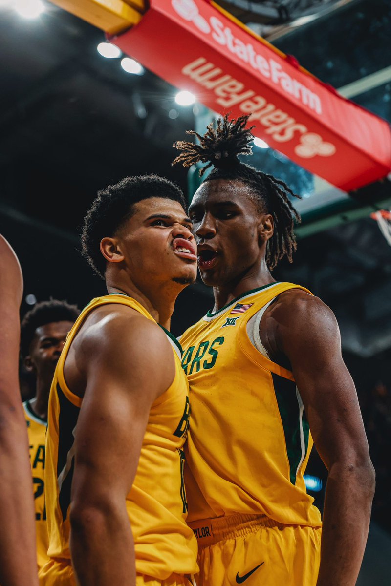elijah5pittman's tweet photo. Life update: I will be completing my degree from Baylor University this May and will be looking for employment after graduation. I’m a Photographer and Graphic Designer that is equally comfortable in both fields. Link to my website: https://t.co/WYaoolRaL8 https://t.co/9mLpdiwGBd