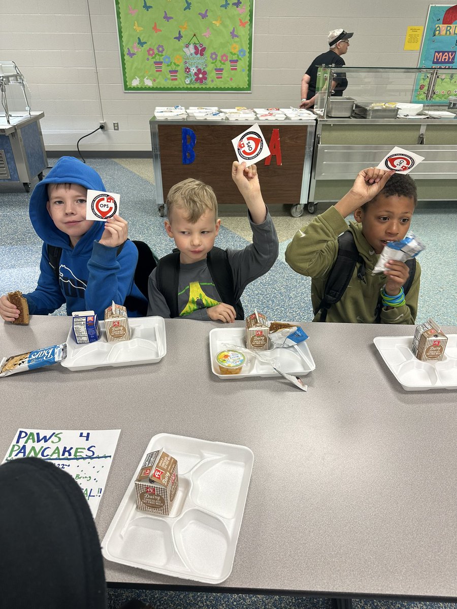 PBIS on the bus! So proud of the choices our Huskies made this morning. PBIS for the win! <a href="/olatheschools/">Olathe Public Schools</a> <a href="/OlathePBIS/">Olathe PBIS</a>