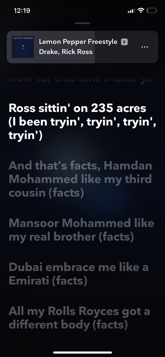 MonetNoClaude's tweet photo. Imagine dedicating a whole line to how many acres Ross own, to saying he’s not more wealthier than me… this is why Drake will always be corny!
As a reminder….
#LemonPepperFreestyle #WhoNose https://t.co/9KtJZ3ppuk