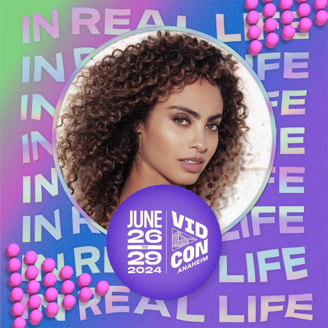 I’m THRILLED to announce that I’ll be returning to Anaheim as a @VidCon Featured Creator this summer! Come meet me and also see me in action on one of my panels 😊🎙️ #Vidcon #YouTube #ShadeTV