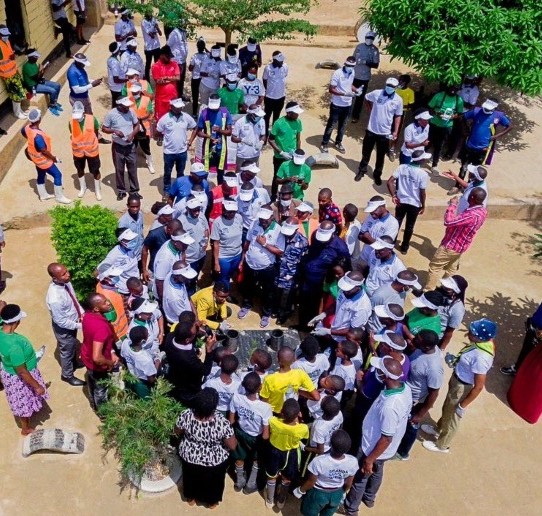 OIEduFinance's tweet photo. Calvary Primary School is nestled in the heart of Mbarara, Uganda. This school has blossomed from humble beginnings into a thriving institution serving 840 learners with 29 dedicated teachers!
Learn more ➡️ https://t.co/Iu1yfjYksd
#sdg4 #edufinance #eduquality #uganda https://t.co/Ve8p2VRtiE