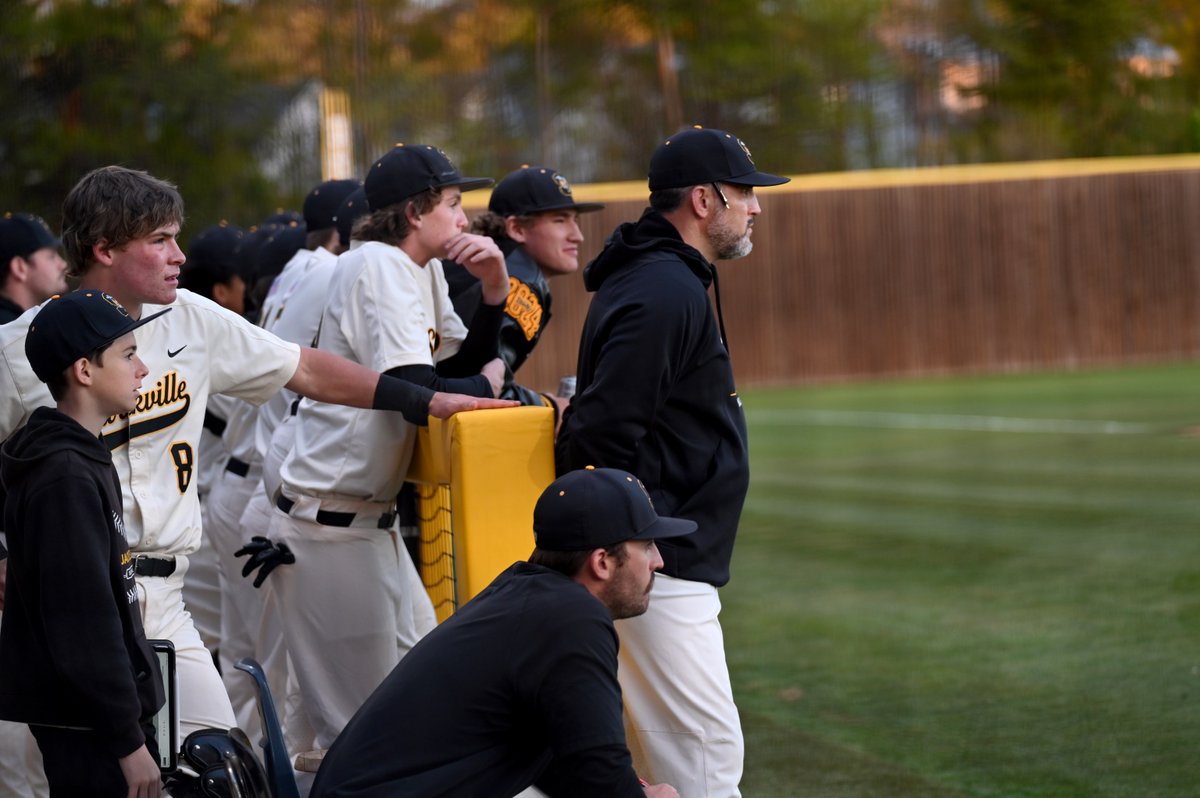 STKJackets's tweet photo. Three more opportunities to see Jacket Baseball during the regular season! 

TODAY
SHS AT West Point
5:00pm JV / 7:00pm V

THURS, April 18
SHS VS Canton Academy
5:00pm JV / 7:00pm V
Yellow Jacket Field

FRI, April 19
SHS AT Lafayette
5:00pm JV / 7:00pm V

#JacketSting https://t.co/RKP759RBf6
