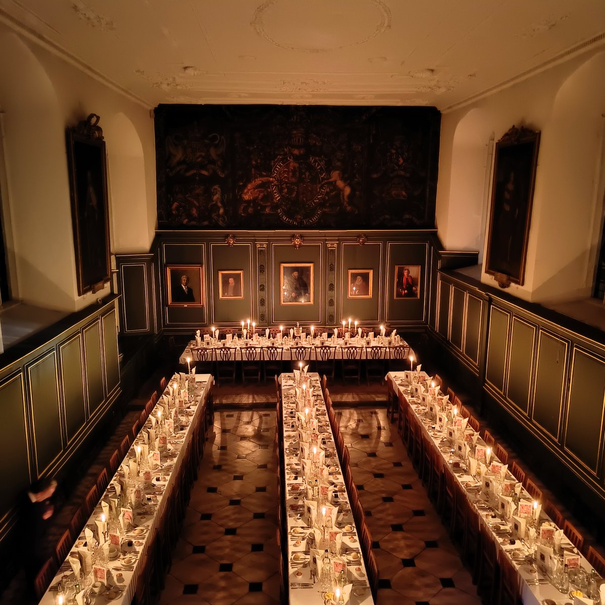 Looking forward to a full Chapel and Hall on Saturday, as we welcome back alumni of the Choir for the Choir Association reunion Evensong and dinner 🥰 Will the roof survive the Wesley? 🤯 #choir #reunion #evensong