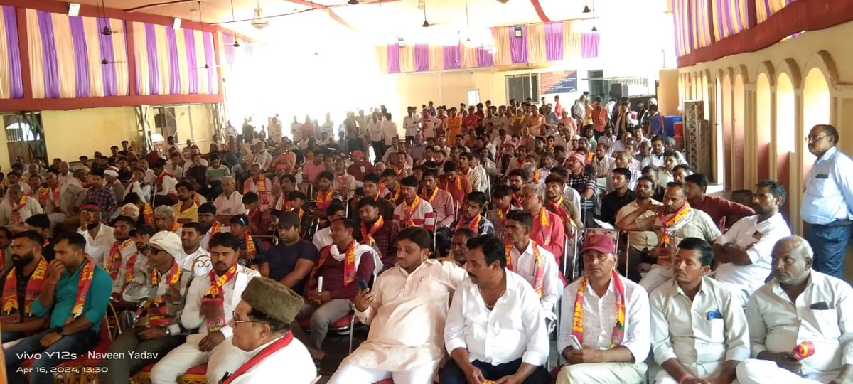 RakeshAssistant's tweet photo. आज बिल्हौर कस्बा के बापू गेस्ट हाउस में समाजवादी पार्टी और कांग्रेस कार्यकर्ताओं की संयुक्त बैठक संपन्न हुई।
@yadavakhilesh 
@samajwadiparty https://t.co/MQIEZAs74i