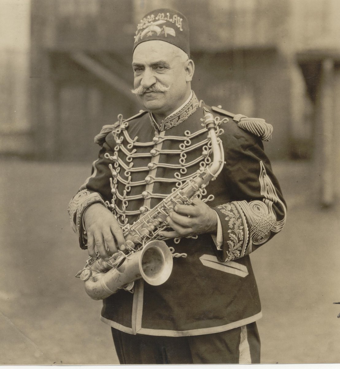 In the 1890s, when Americans first met Salvation Army officer and evangelist Joe the Turk, it was for many their first time hearing a saxophone. He was an enthusiastic saxophone player! 🎷 #TriviaTuesday Source: Salvation Factory | 📷 via @SalvationArmyUS National Archives