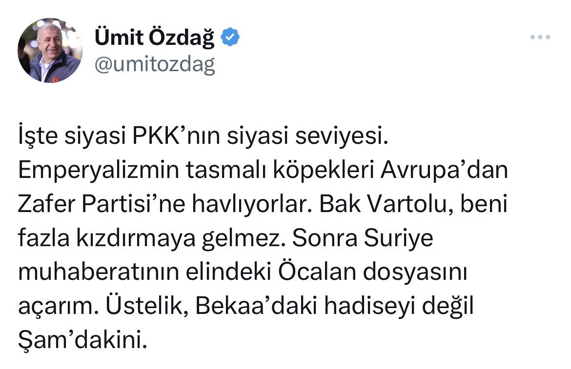 Ümit Özdağ PKK ile aleni bir ateşkes yapalı 1 yıl oldu (16.04.2023) Evet PKK’ya “beni fazla kızdırmaya gelmez” dedi gerçekten dedi Kızdırırlarsa kendisi Öcalan’ın Şam dosyasını açacak ! PKK terör örgütü Özdağ’ı yeterince kızdırmıyor demek ki ! Özdağ vatanseverse bu dosyayı açmalı