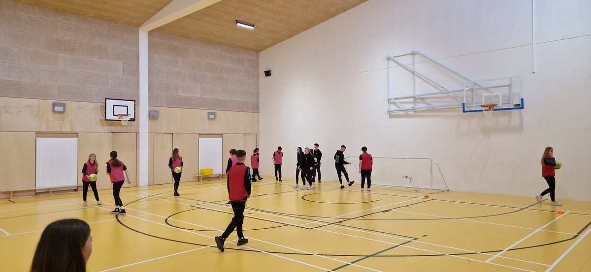 GCL GAA Future Leaders (@gcl_gaa_fl) on Twitter photo D'eagraigh ár 3 rang <a href="/gaafutureleader/">Future Leaders</a> anseo <a href="/GCLuimnigh/">GCLuimnigh</a> imeachtaí éagsúla le ranganna Bl.1 agus le Bl.2 tar éis ár bhfilleadh ó laethanta saoirse na Cásca. Beidh níos mó grianghraf ag teacht. Tá ár scoláirí ag ullmhú dá n-imeacht mór Blitz GCL na nGaelscoileanna 2024 faoi láthair D'eagraigh ár 3 rang <a href="/gaafutureleader/">Future Leaders</a> anseo <a href="/GCLuimnigh/">GCLuimnigh</a> imeachtaí éagsúla le ranganna Bl.1 agus le Bl.2 tar éis ár bhfilleadh ó laethanta saoirse na Cásca. Beidh níos mó grianghraf ag teacht. Tá ár scoláirí ag ullmhú dá n-imeacht mór Blitz GCL na nGaelscoileanna 2024 faoi láthair