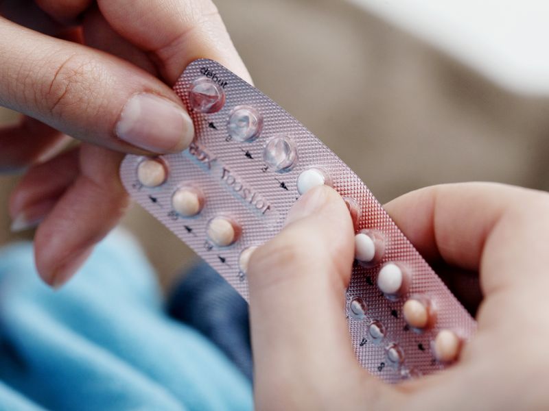 For some women certain types of contraception can raise the risk of heart disease, heart attacks, strokes and blood clots. Find out about different types of contraception and their impact on the risk of heart disease. bit.ly/3W0mK6B