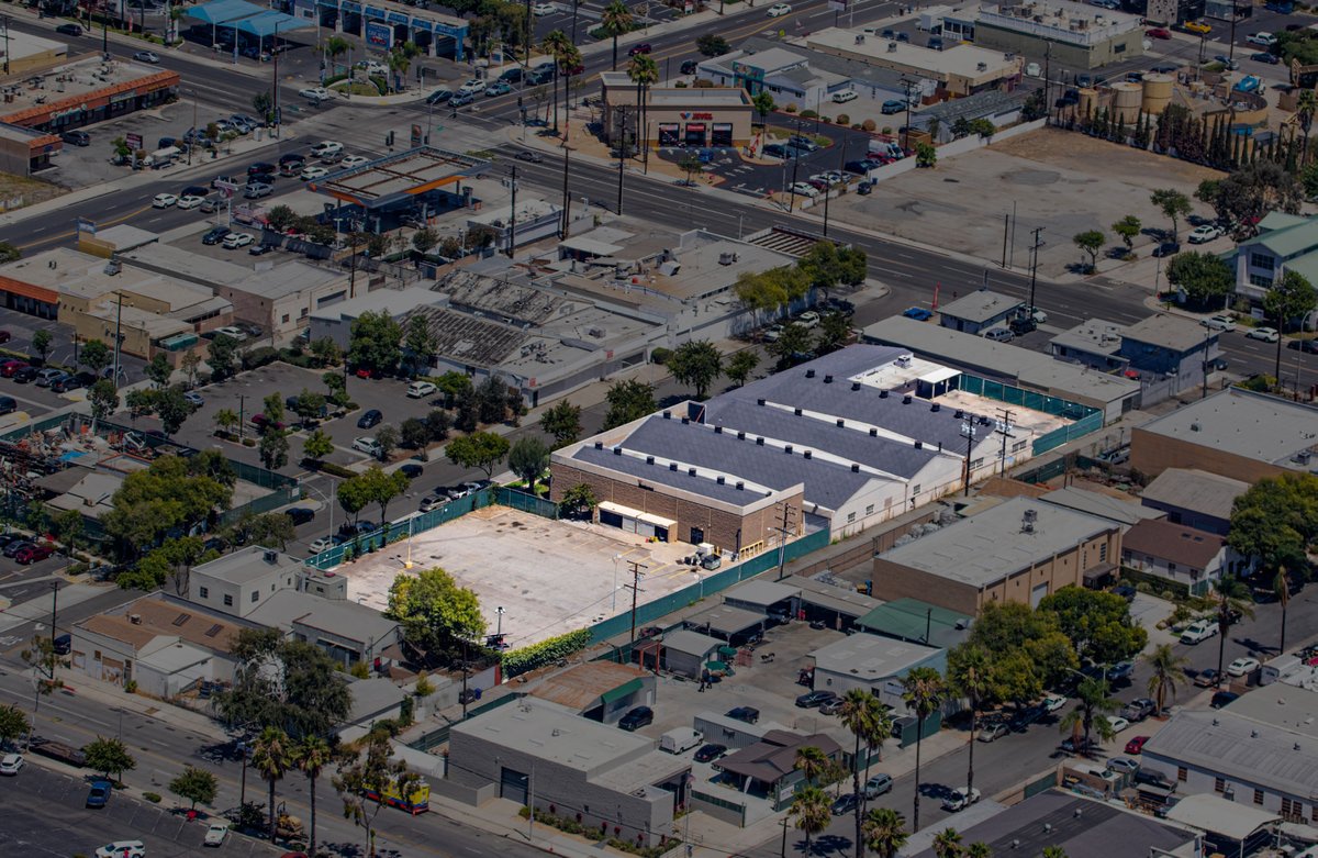 #justleased #Industrial #Warehouse #land 3356 Lime Avenue, #SignalHill #californiarealestate

DM For More information.
#leeandassociates #cre #contractoryard #commercialrealestate #industrialrealestate #portoflongbeach #freeway #industrialproperty #retwit #yard #fenced #gated