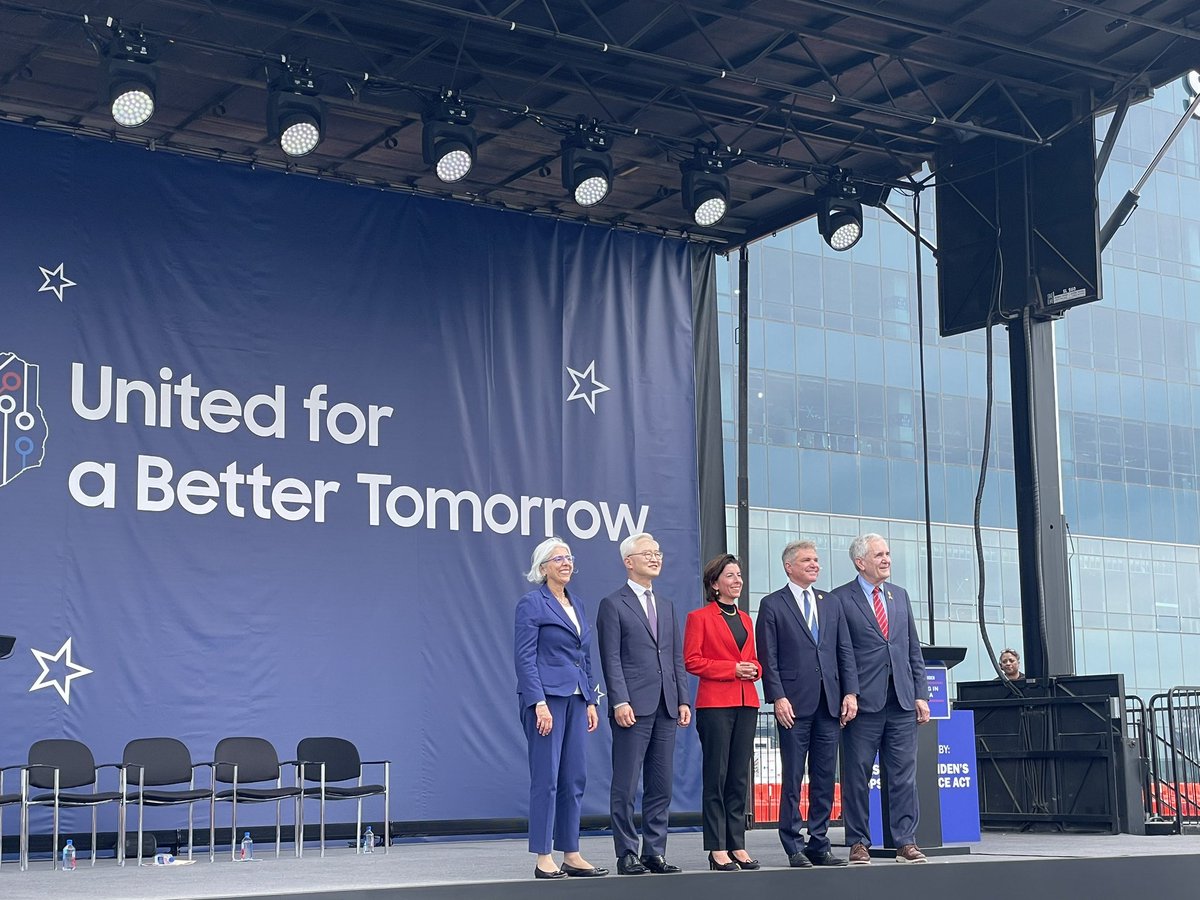 Yesterday, I joined my colleagues at the new Samsung Semiconductor being constructed in Taylor, Texas for the announcement that Samsung would be receiving $6.5 billion from the Biden Administration through CHIPS Act funding! #txlege #madeinamerica
