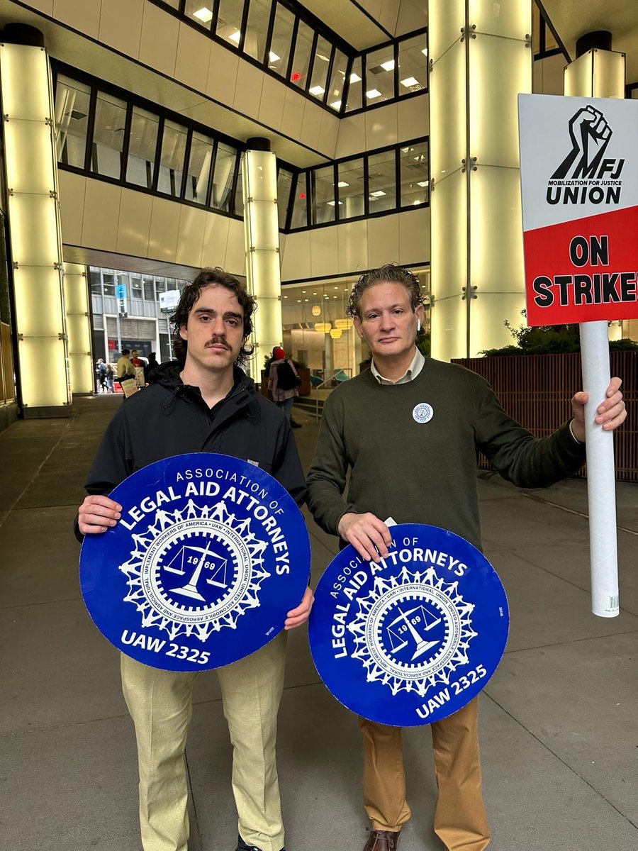 The IIU stands with @MFJUnion, now in their eighth week on strike #FairContractNow